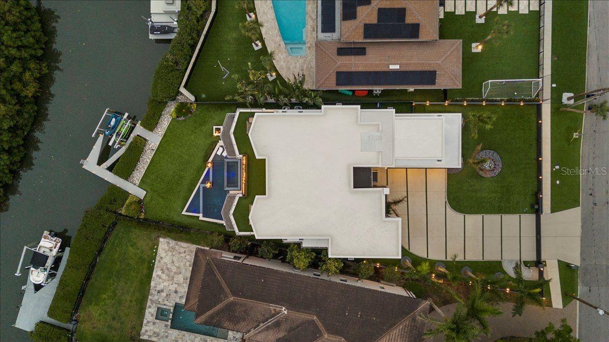 5131 W NEPTUNE WAY