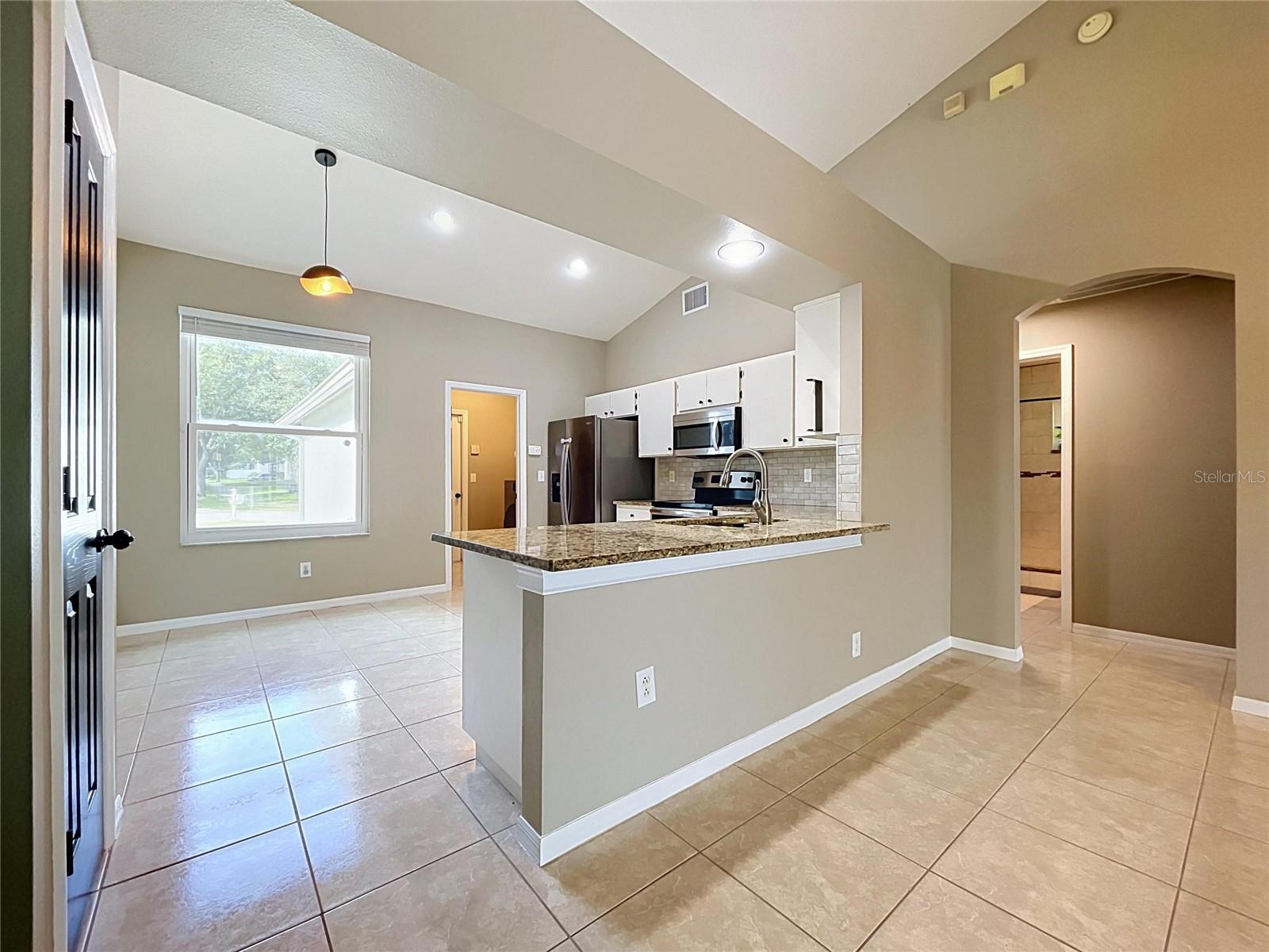 4209 AMBER RIDGE LN
