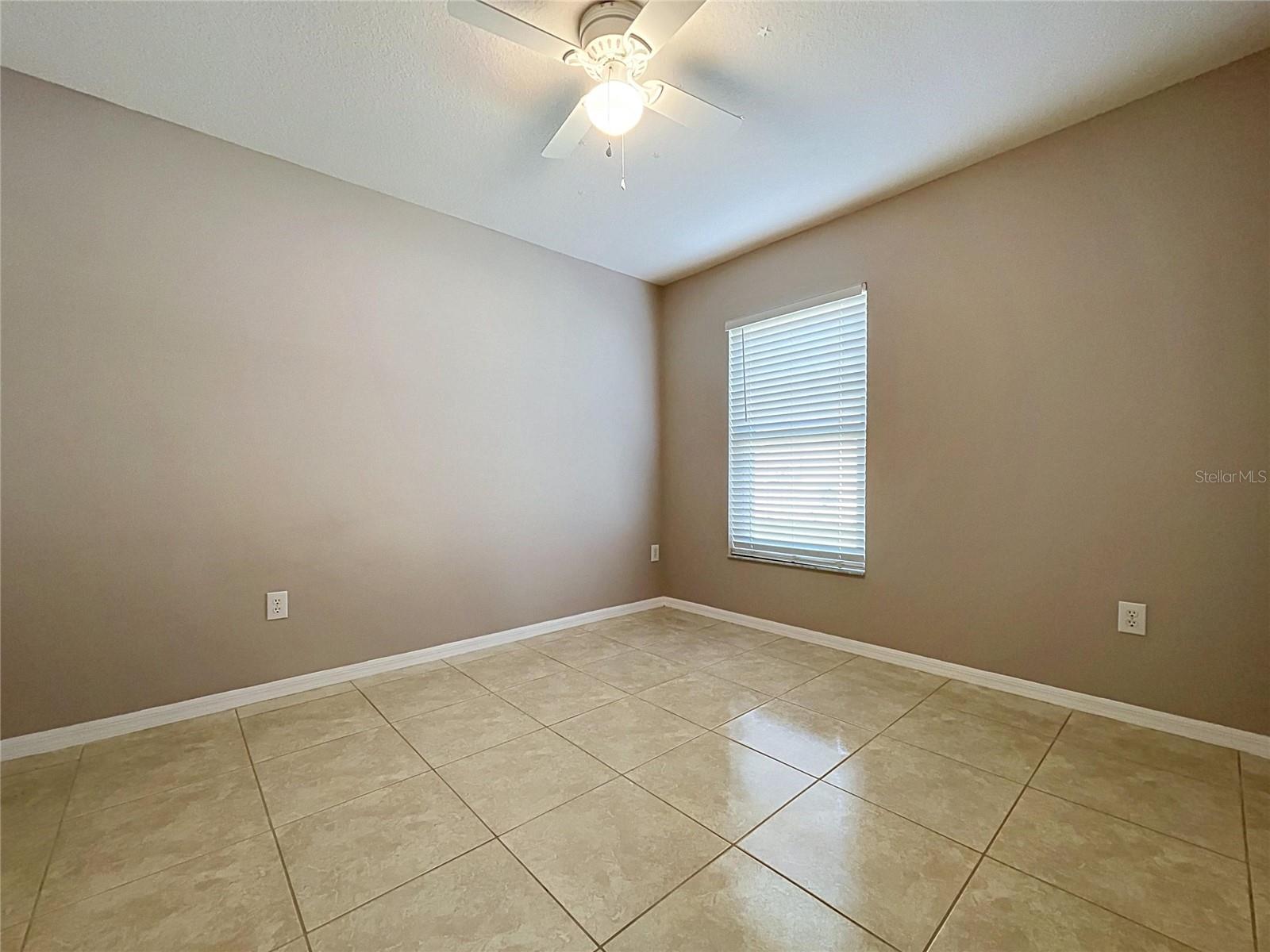 4209 AMBER RIDGE LN