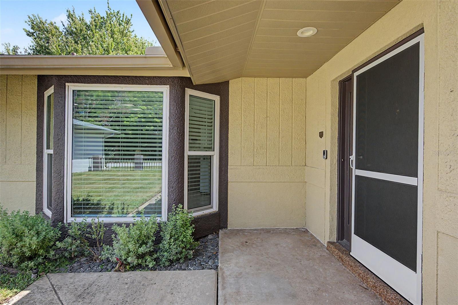 7800 FAIRLAWN DR
