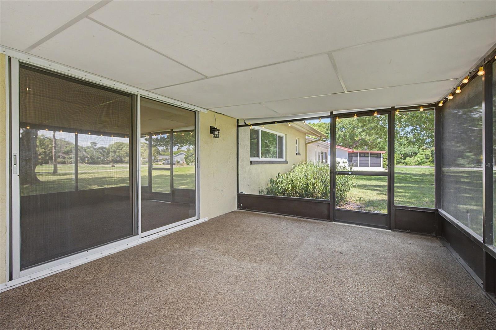 7800 FAIRLAWN DR
