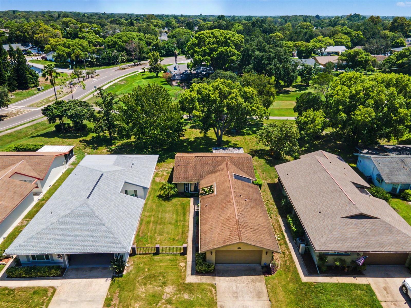 7800 FAIRLAWN DR