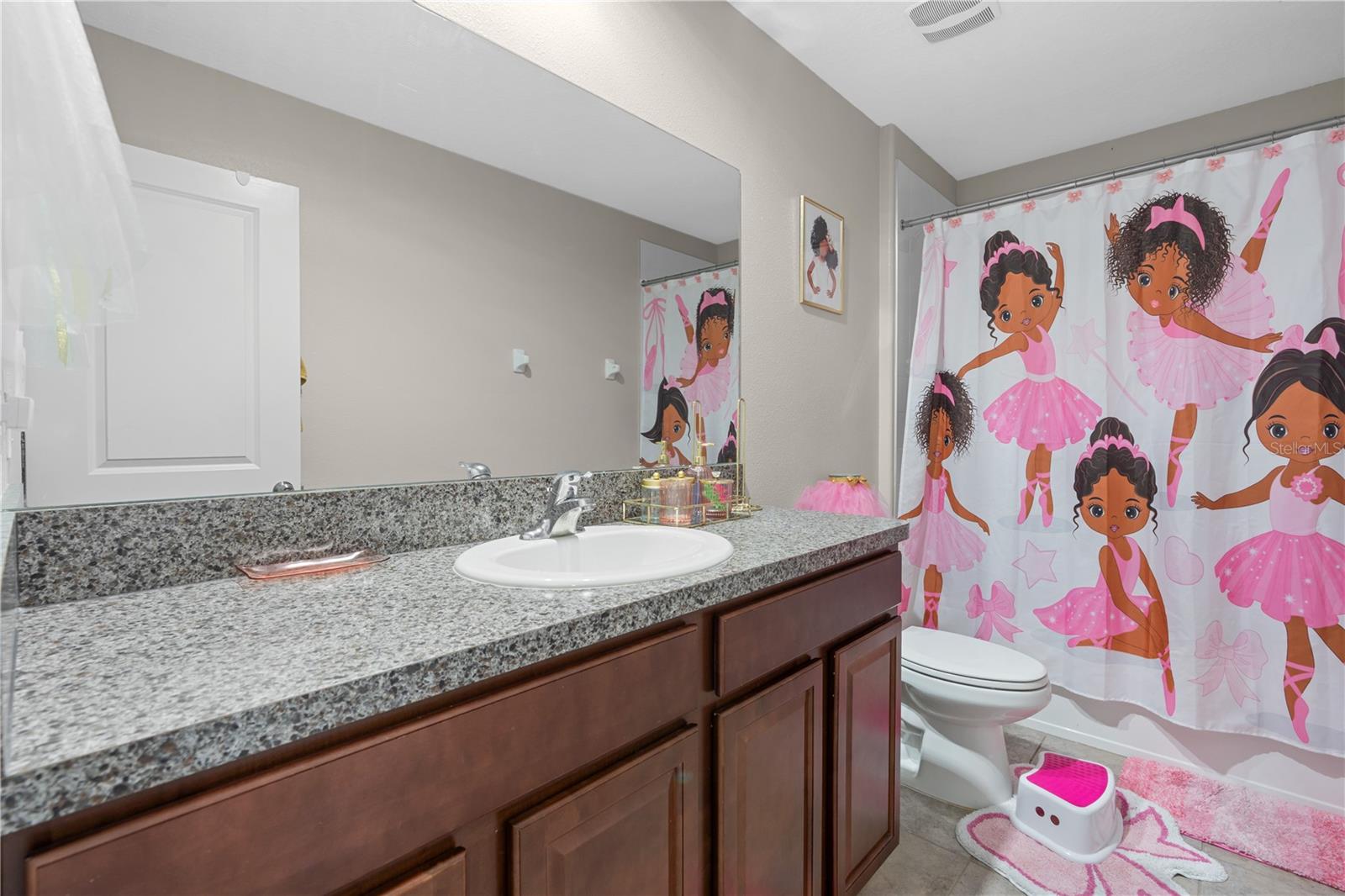 7420 PEARLY EVERLASTING AVE
