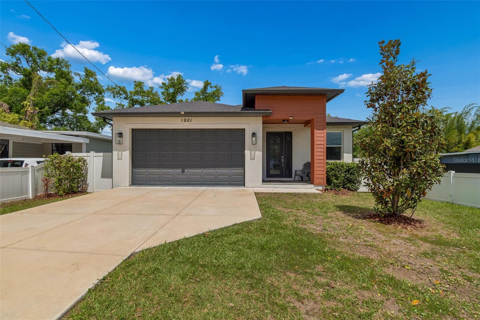 1901 W Cluster Ave, Tampa