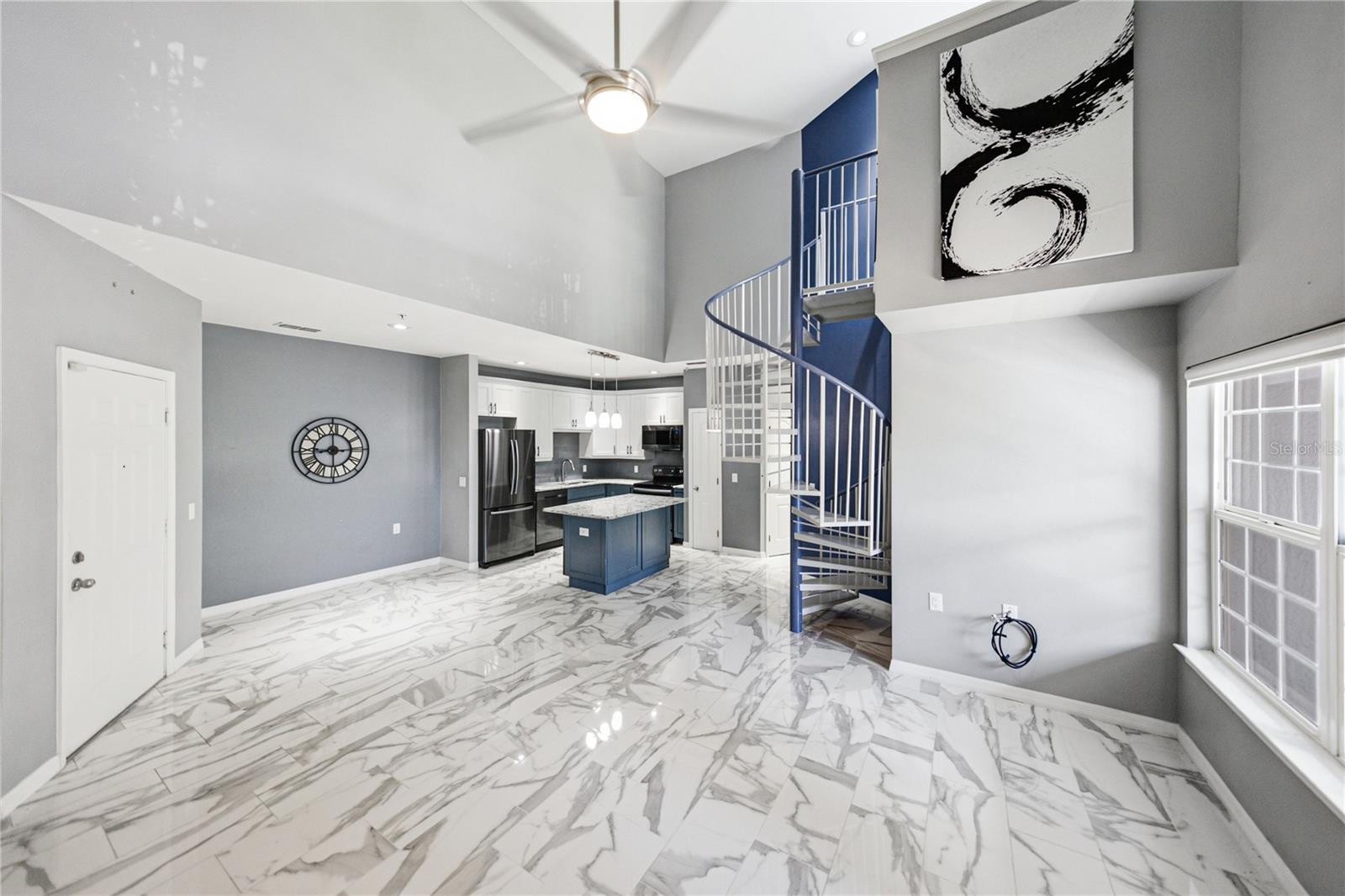 1640 VILLA CAPRI CIR #301
