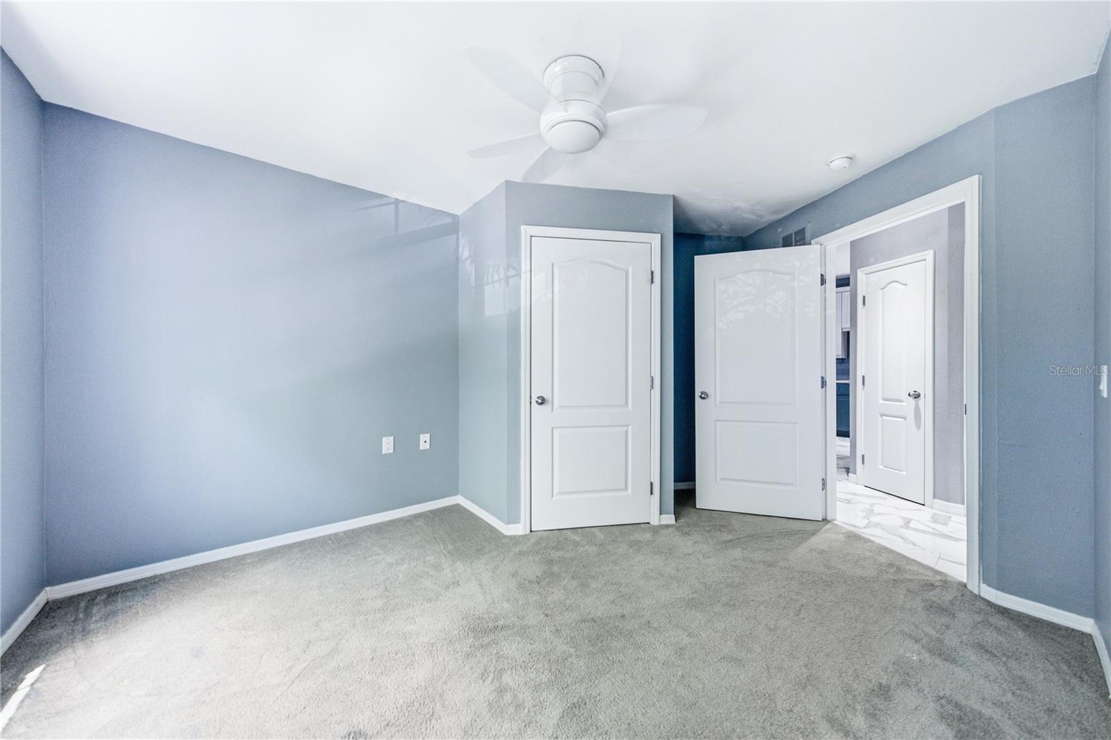 1640 VILLA CAPRI CIR #301