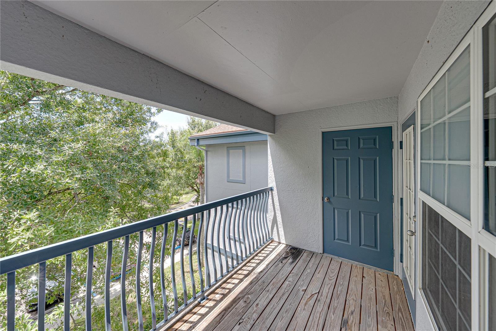 1640 VILLA CAPRI CIR #301