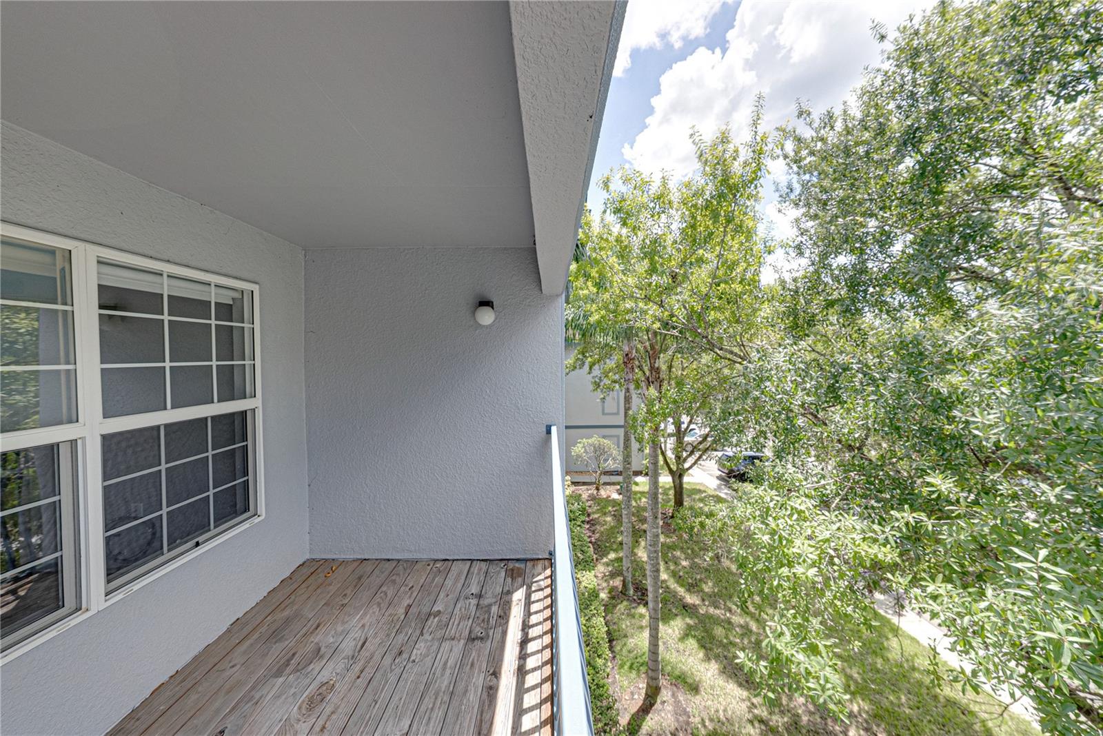 1640 VILLA CAPRI CIR #301