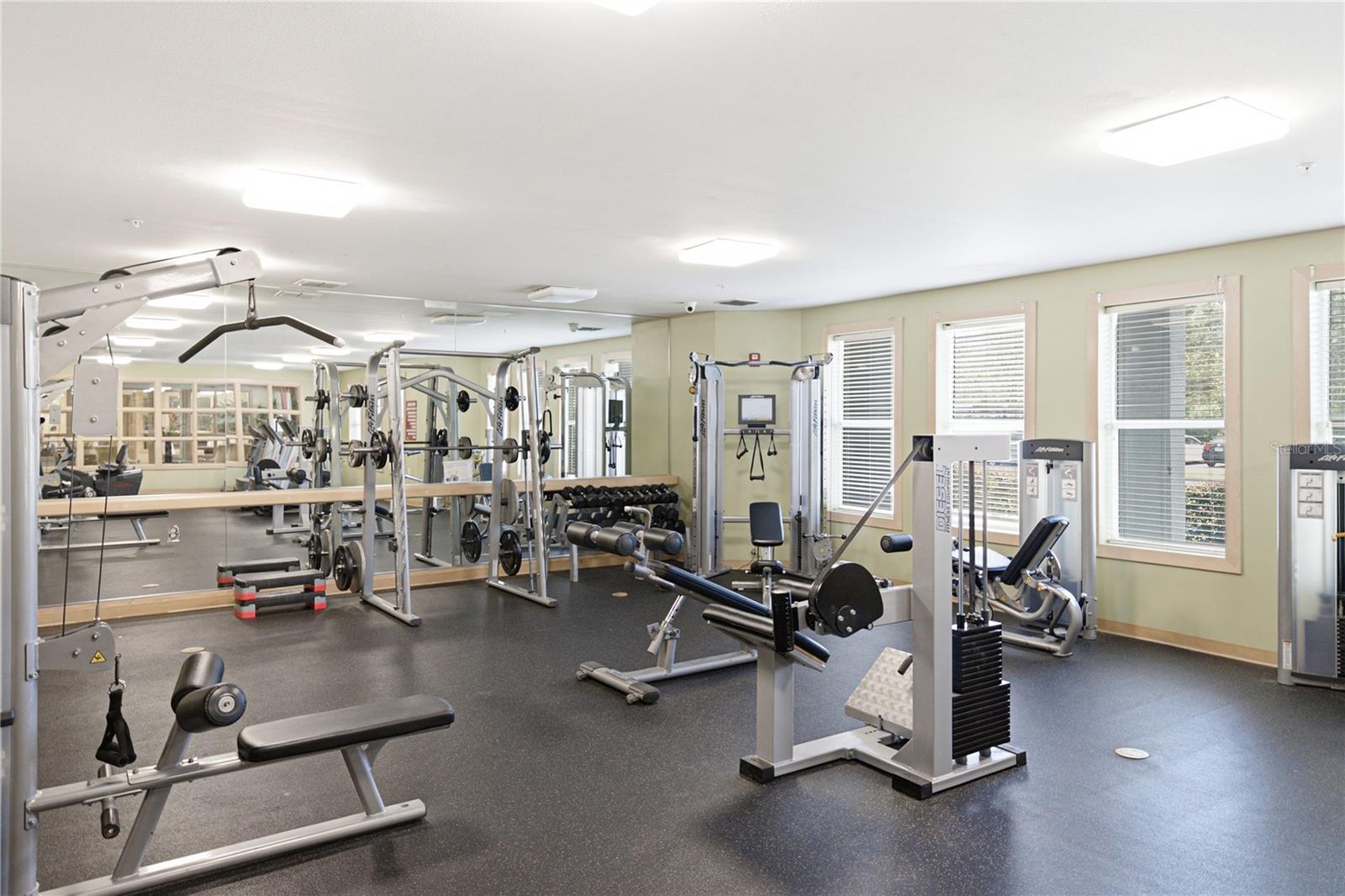 1640 VILLA CAPRI CIR #301
