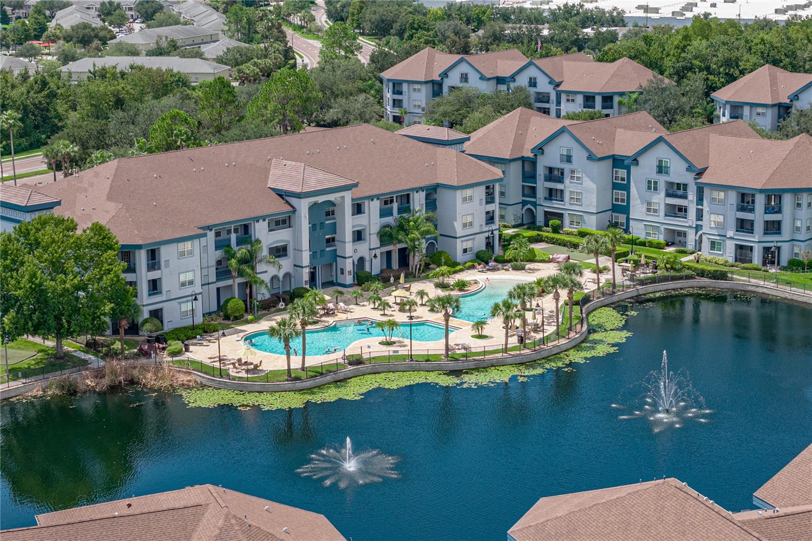 1640 VILLA CAPRI CIR #301