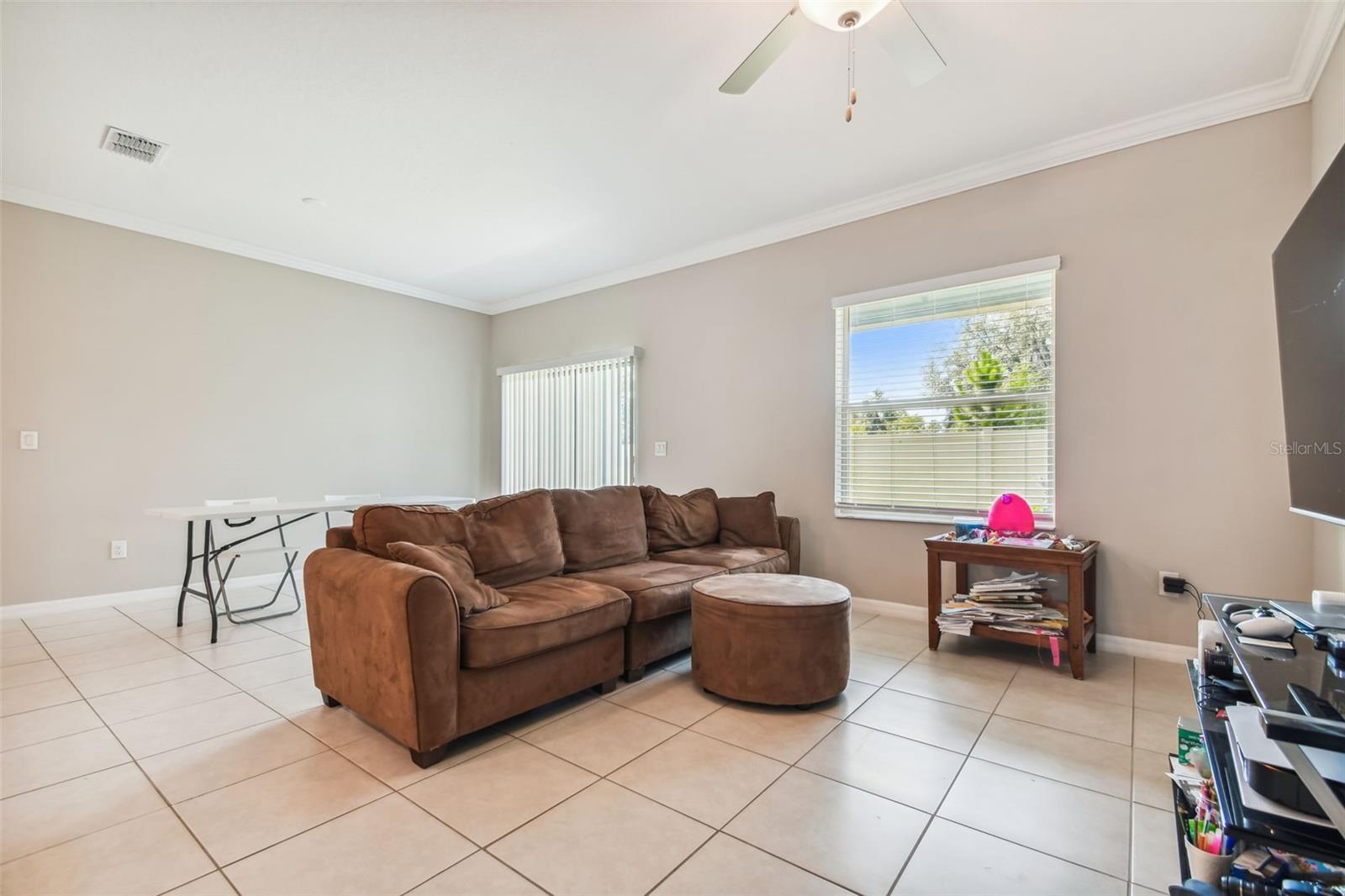 21868 LYONIA LN