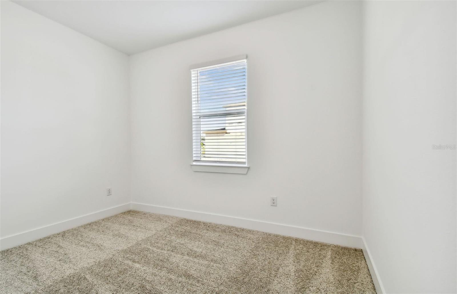 6659 BLAZING SPIRIT ST