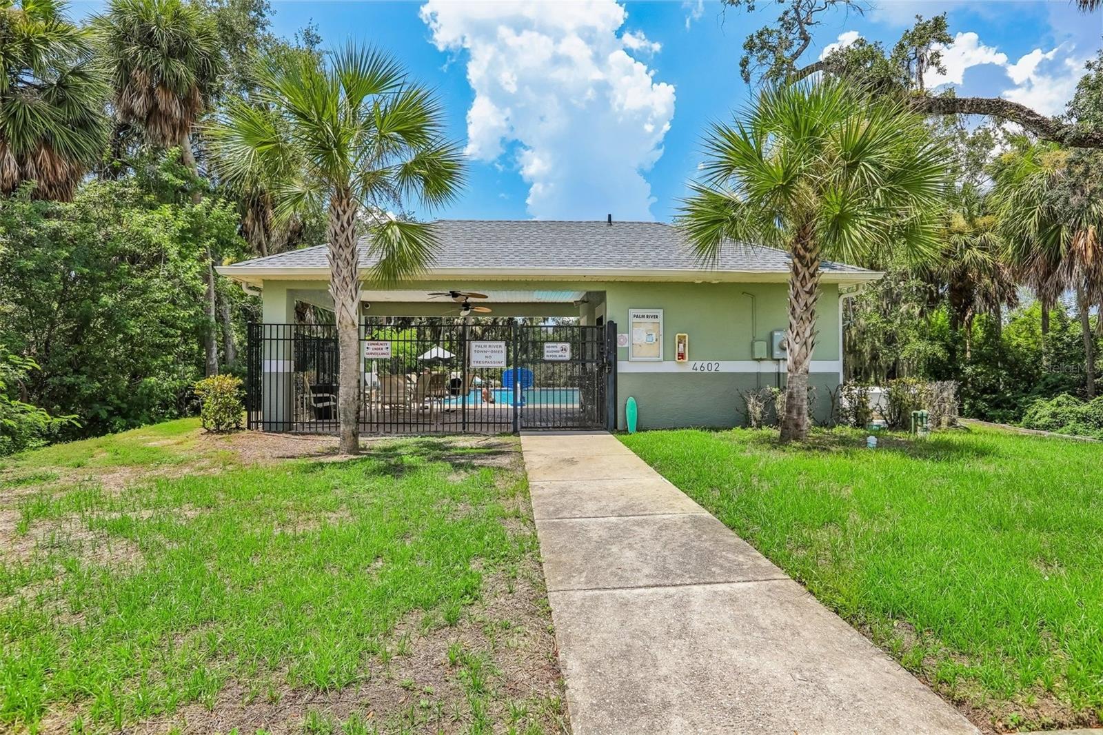 4864 TUSCAN LOON DR