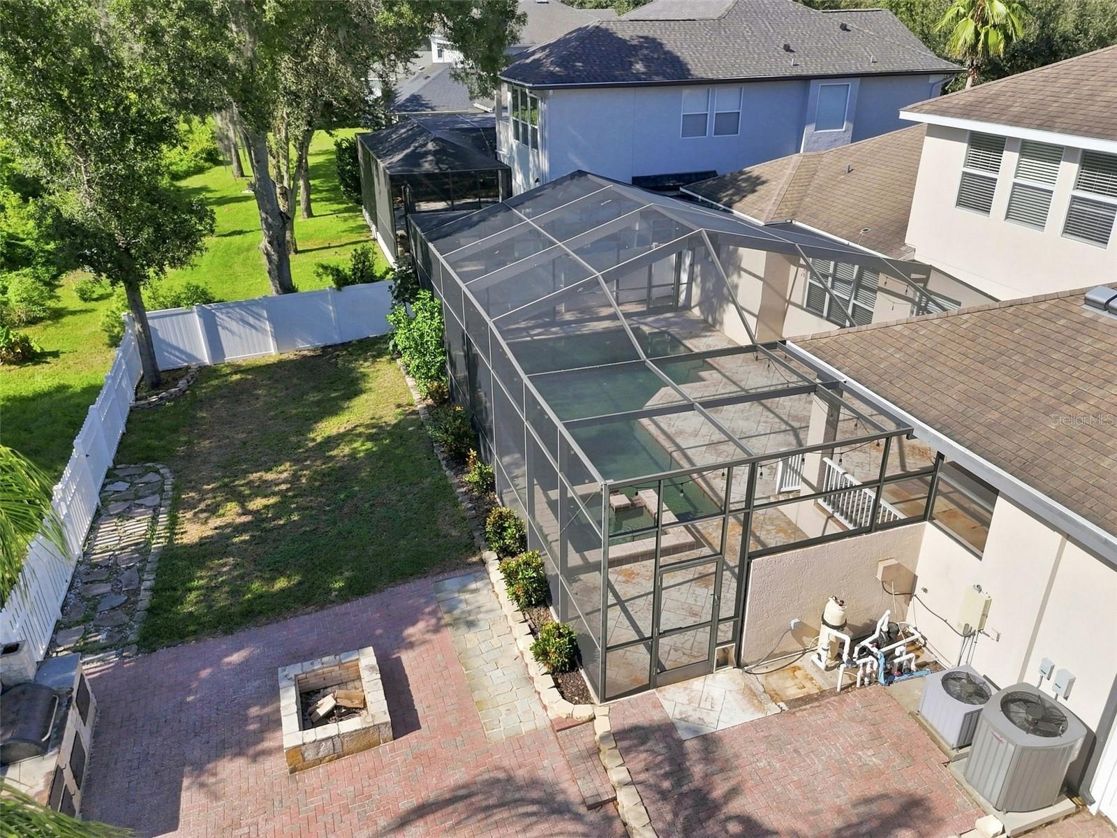 8523 NORTHTON GROVES BLVD