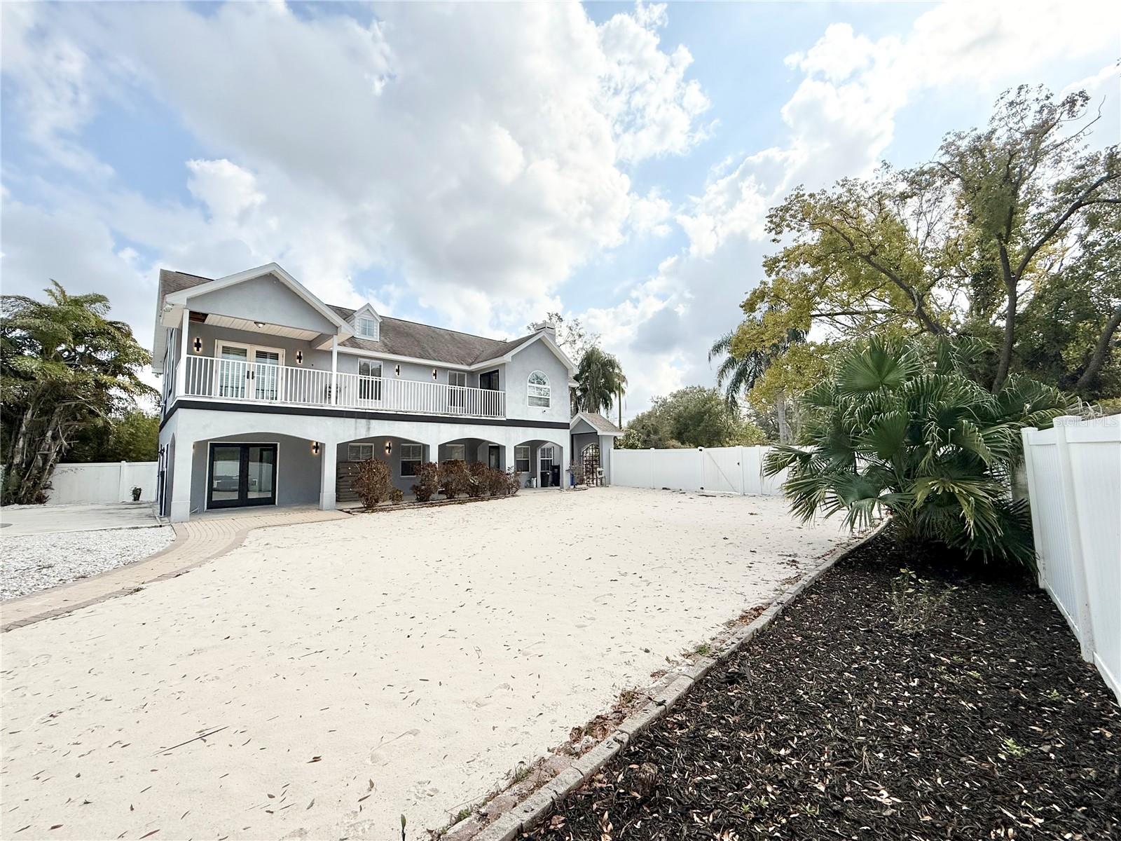 6710 MYRNA DR