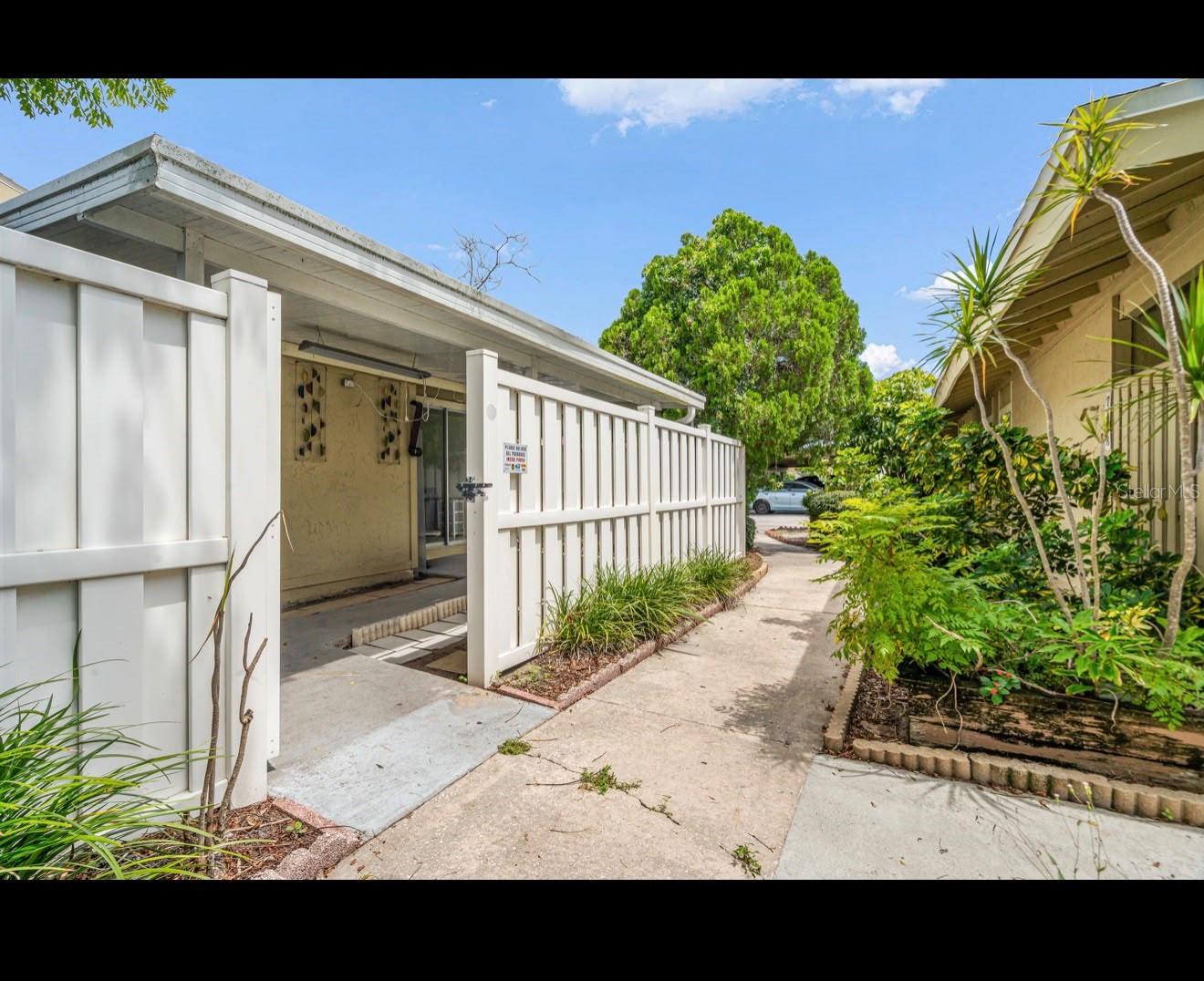 7310 BAJA CT