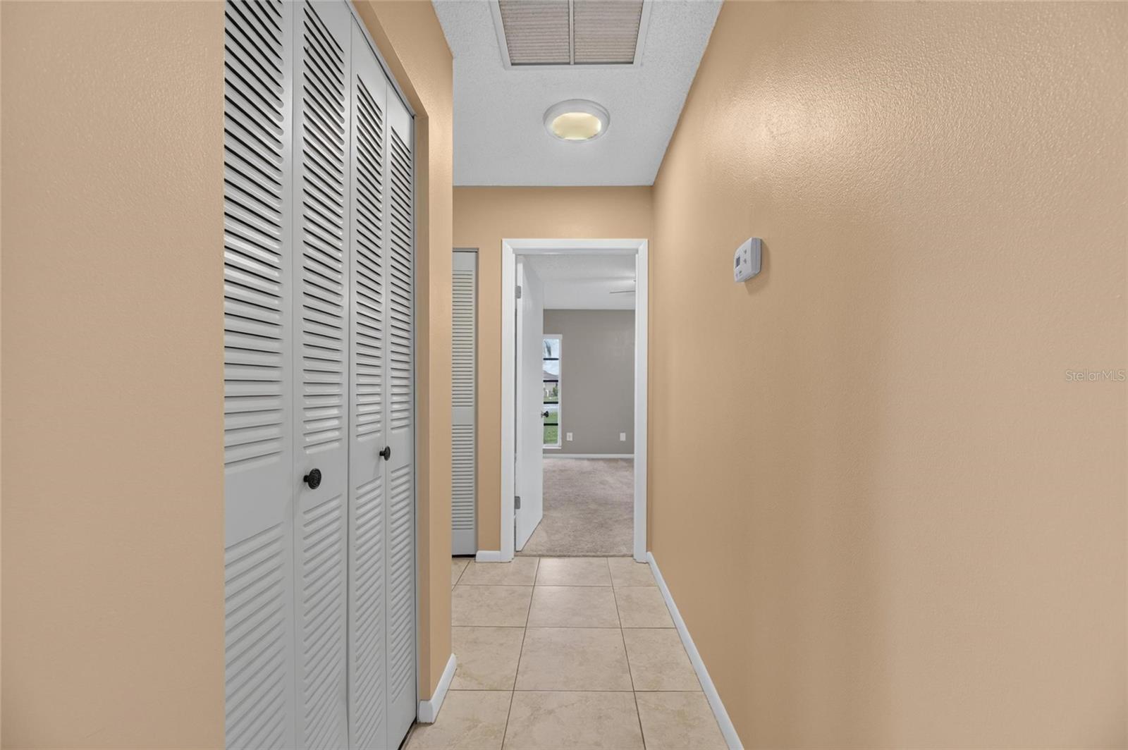 1743 COCO PALM CIR