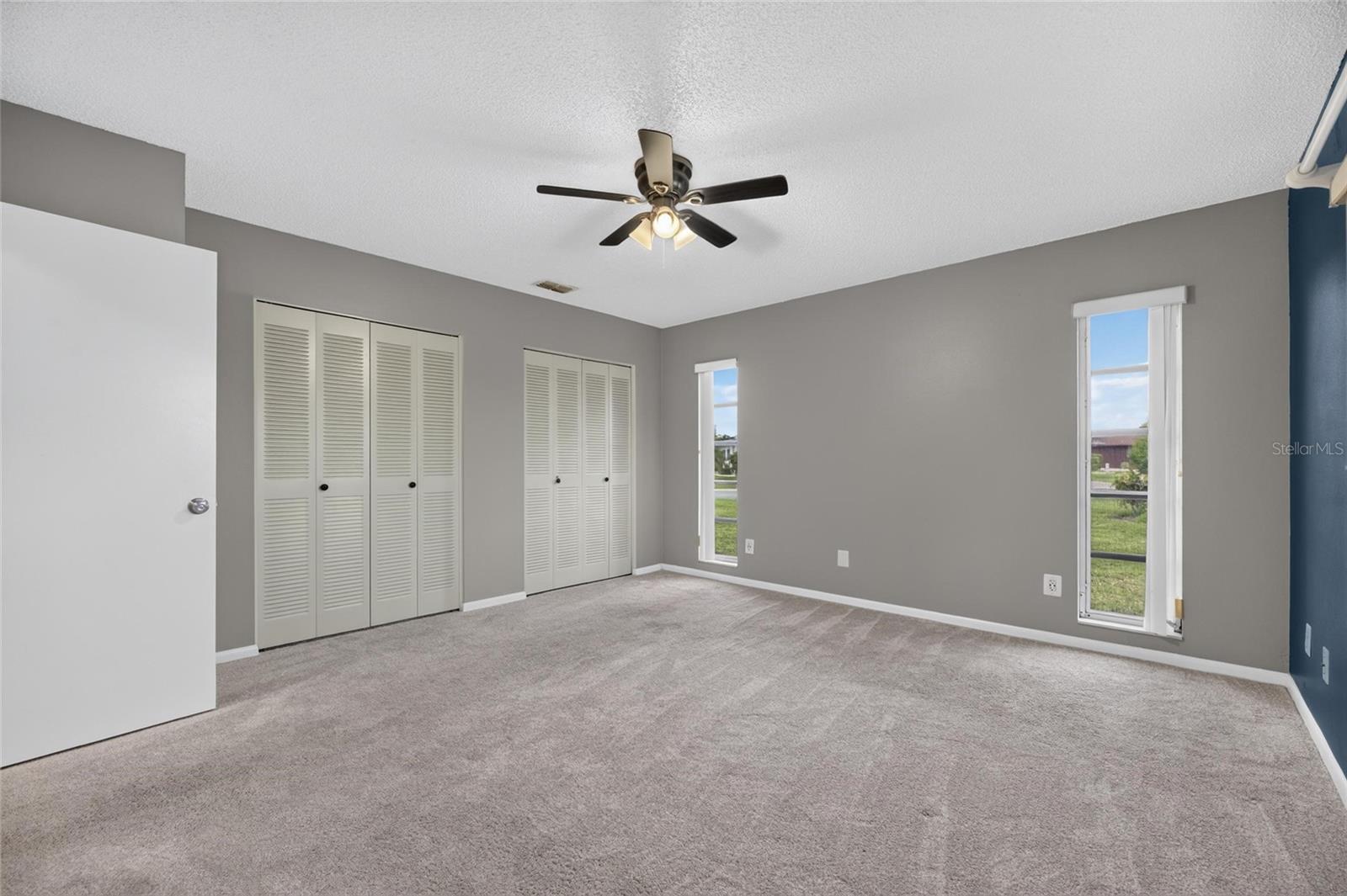1743 COCO PALM CIR