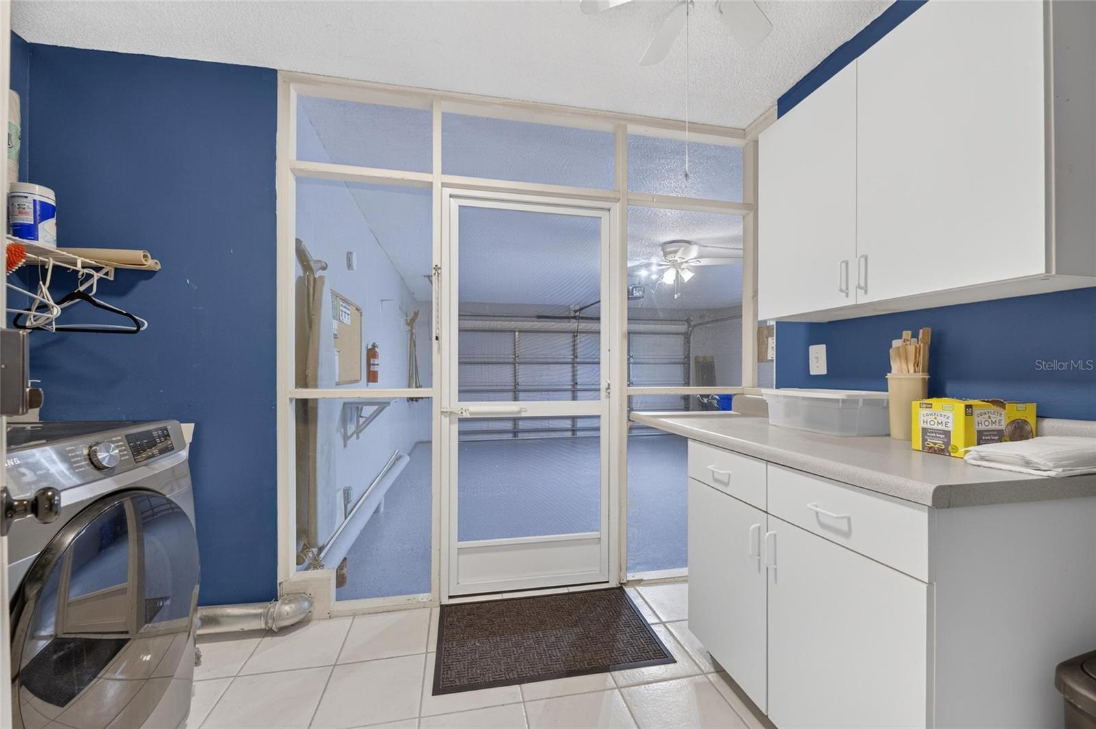 1743 COCO PALM CIR