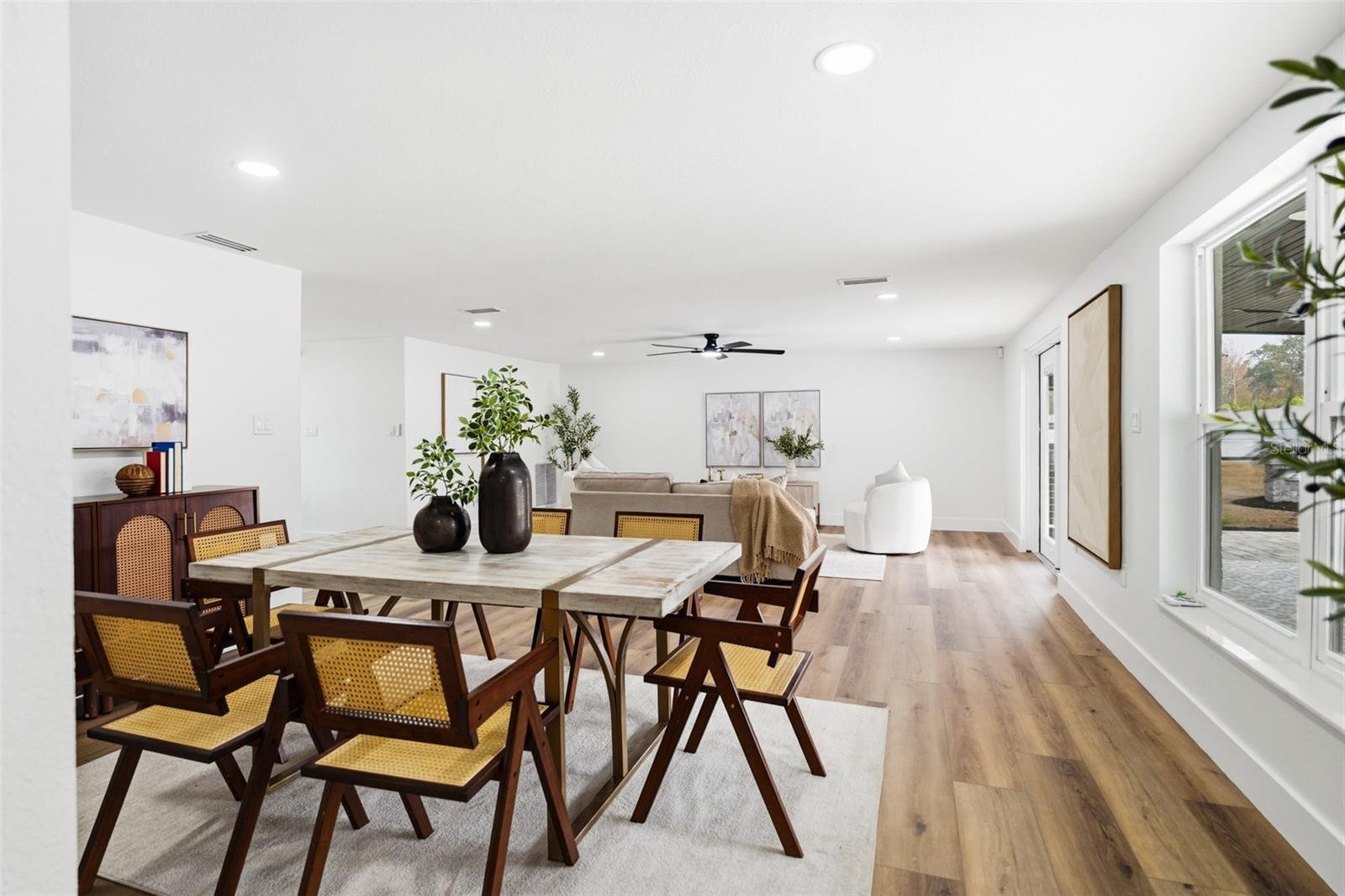 2338 MEADOWBROOK DR