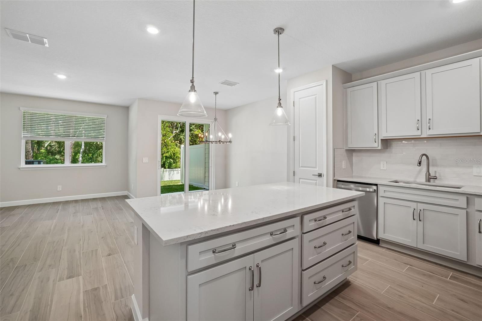 7328 DEER VALLEY CIRCLE