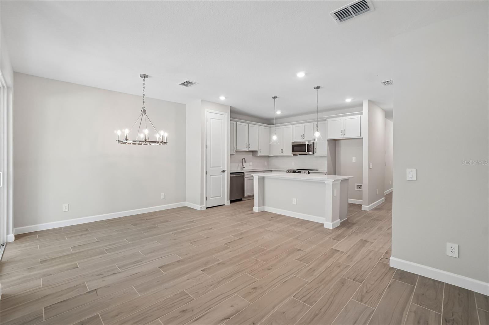 7328 DEER VALLEY CIRCLE