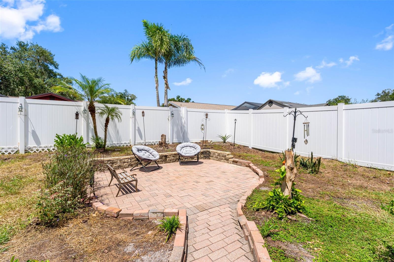 1742 STAYSAIL DR