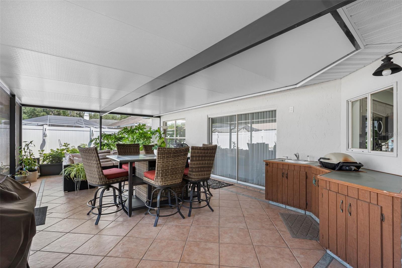1742 STAYSAIL DR