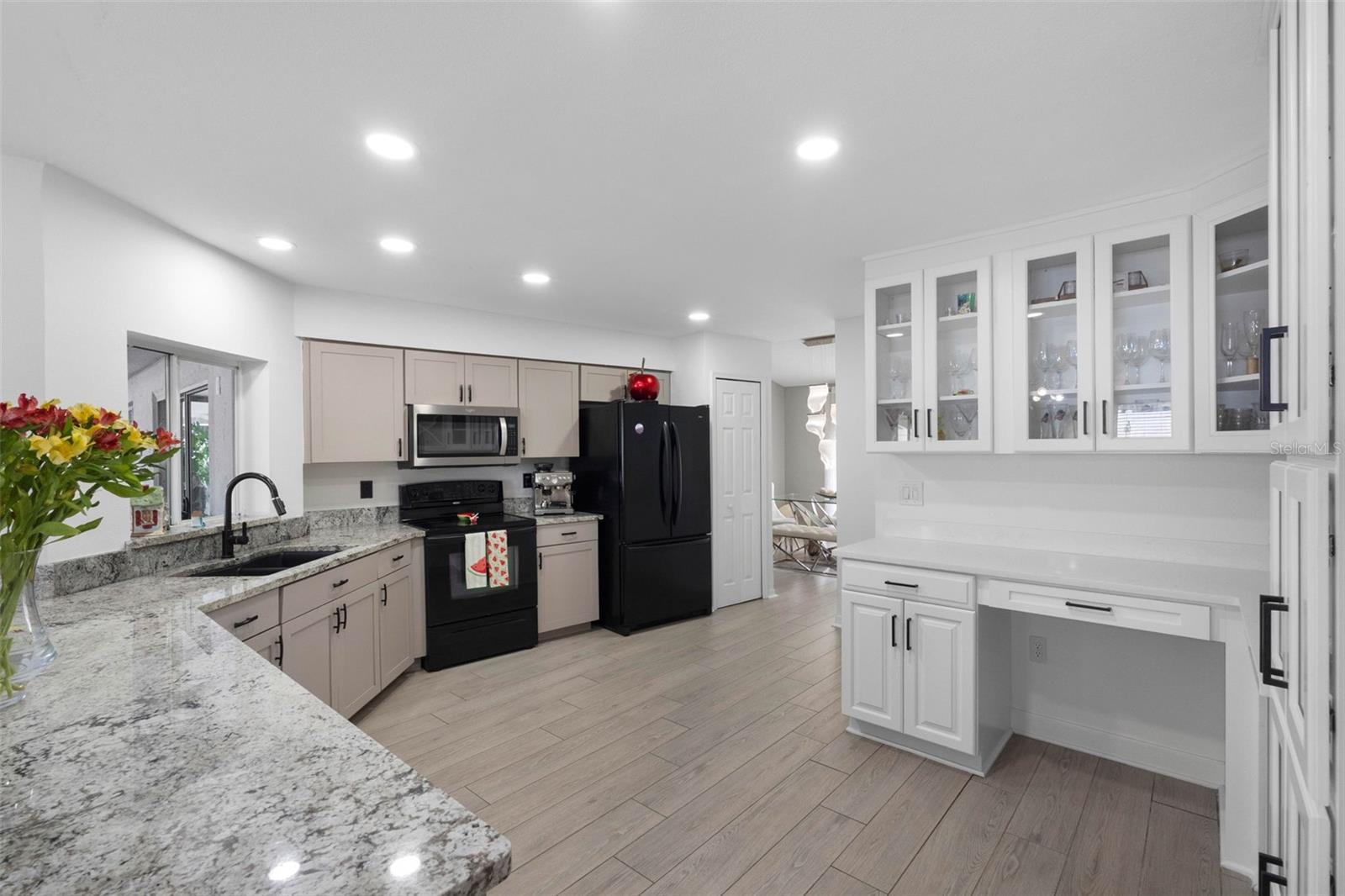 1742 STAYSAIL DR