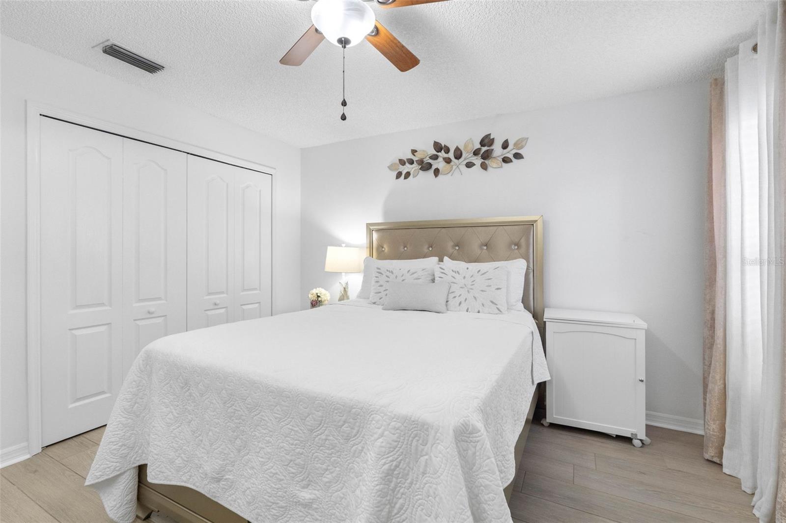 1742 STAYSAIL DR