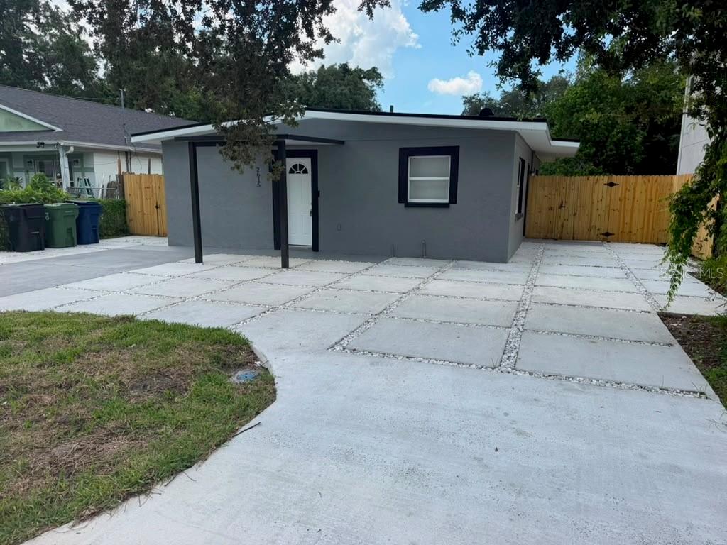 2615 E 23rd Ave, Tampa