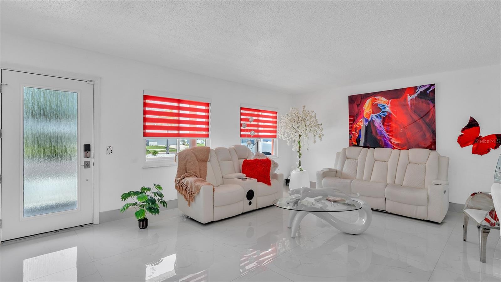 8301 LOPEZ DR