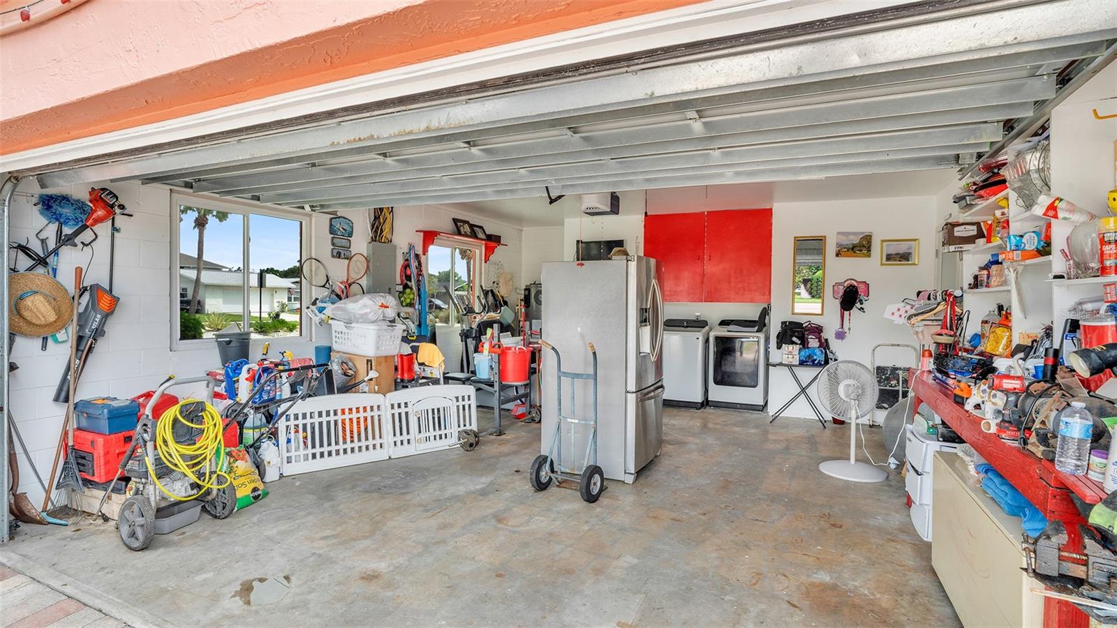 8301 LOPEZ DR