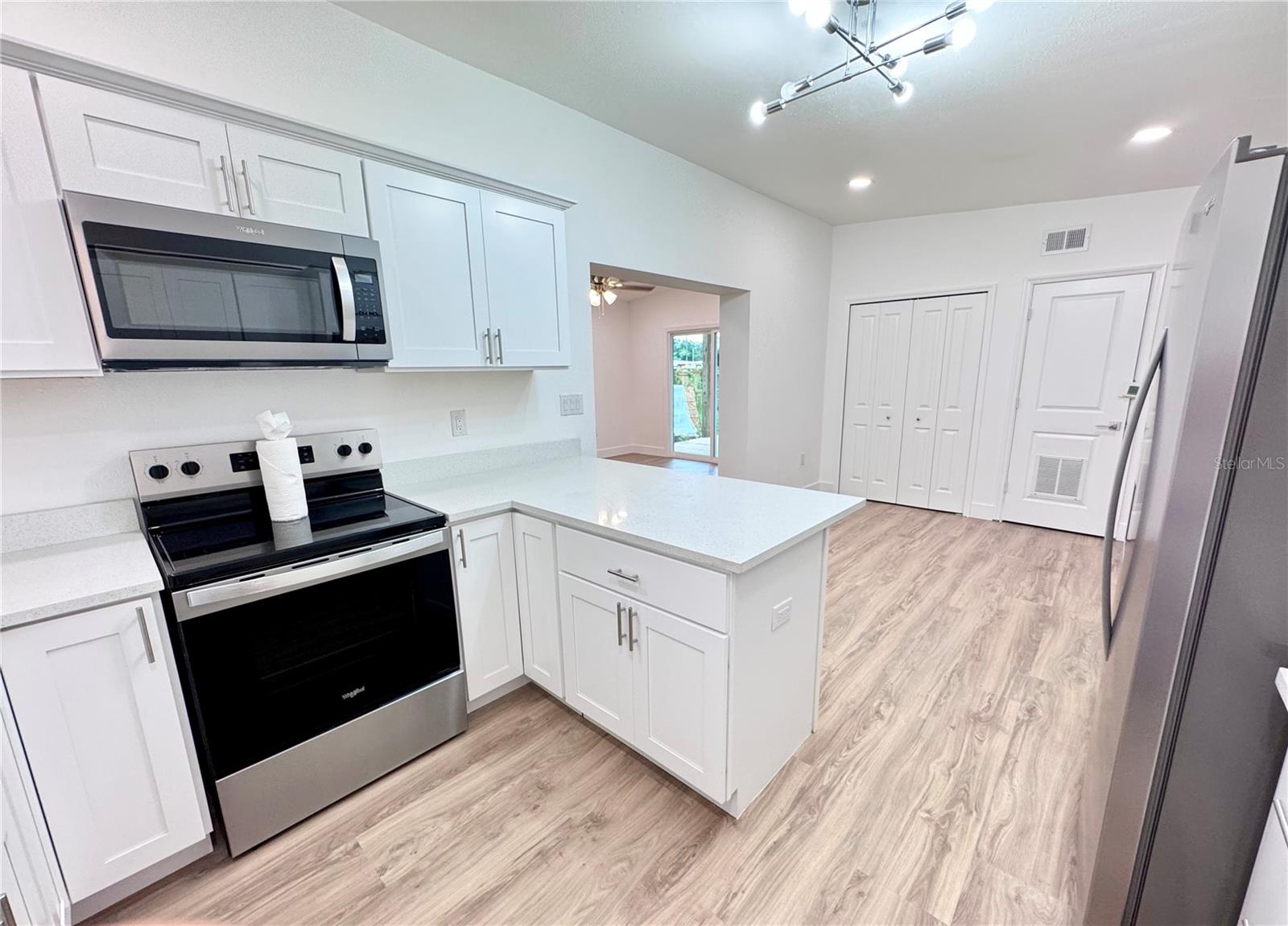 7913 TIDEWATER TRL