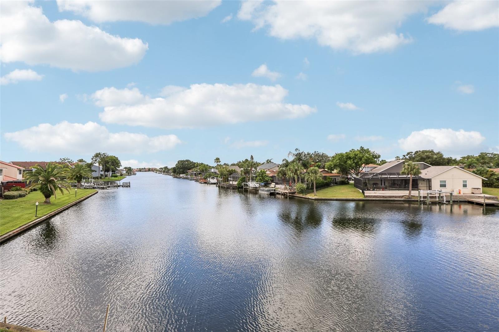 6325 Newtown Cir #25b2, Tampa