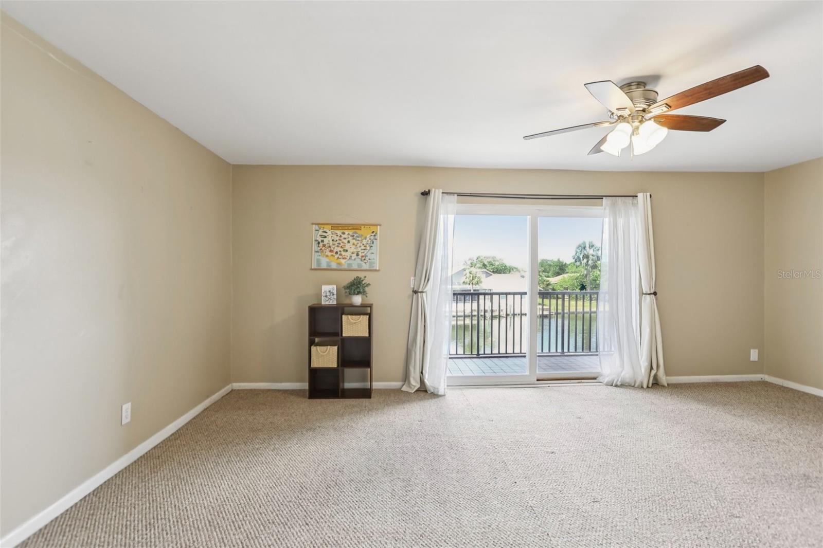 6325 NEWTOWN CIR #25B2