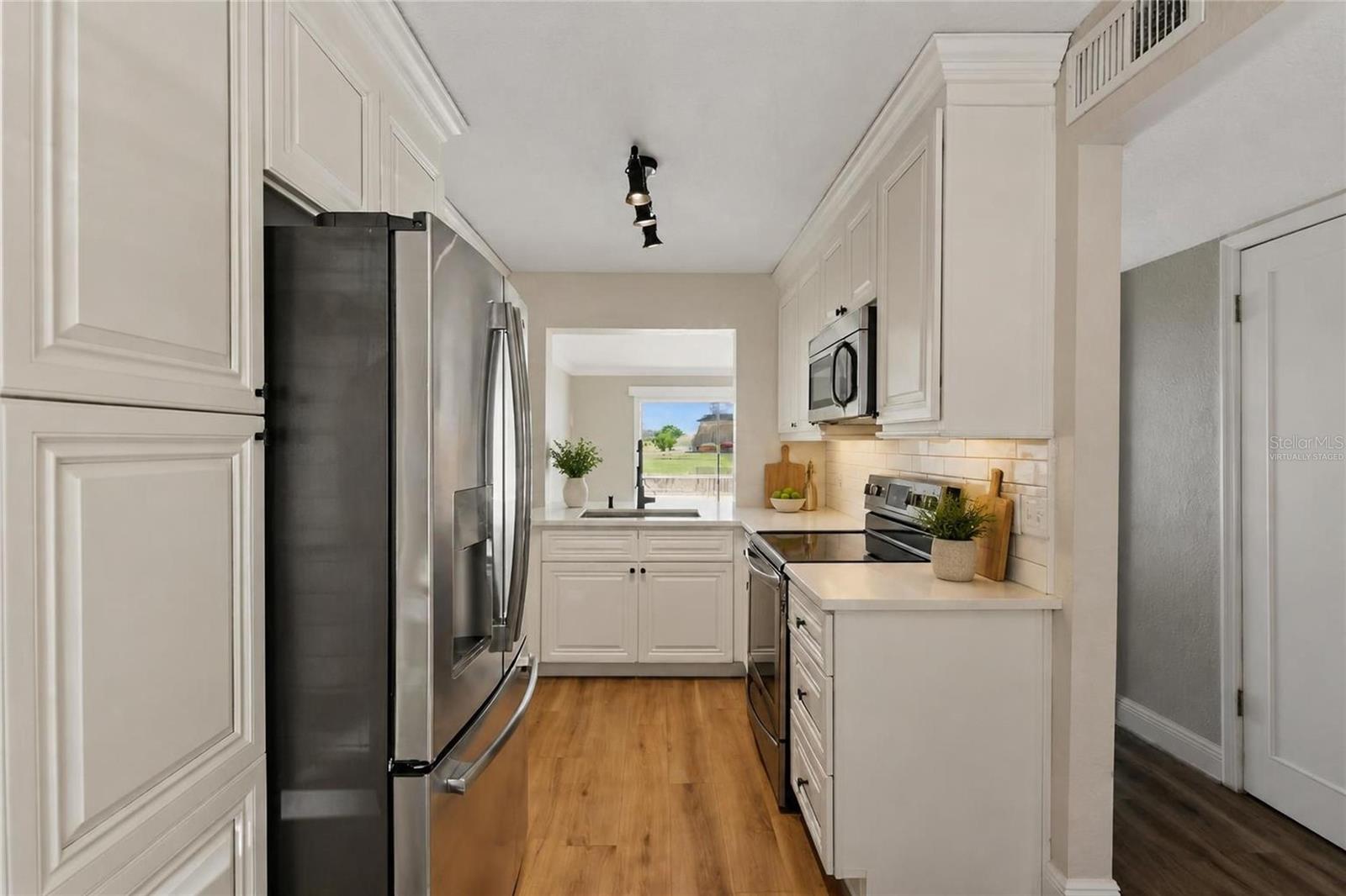 13747 JUNIPER BLOSSOM DR