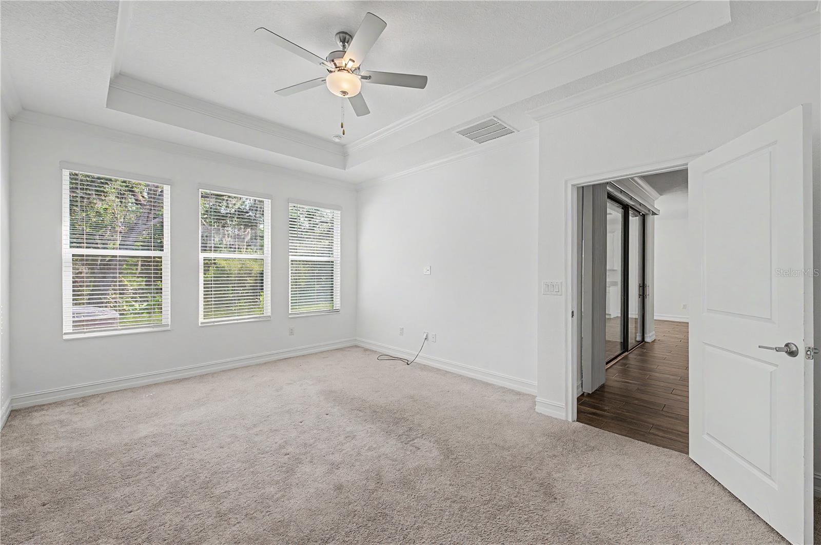 9826 CARABINER WAY