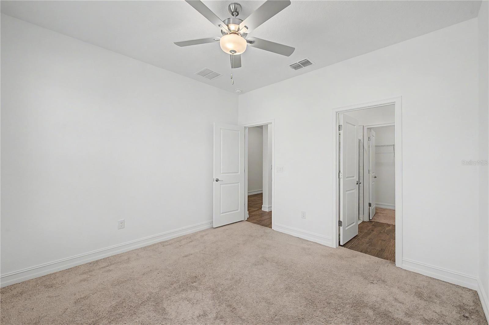 9826 CARABINER WAY