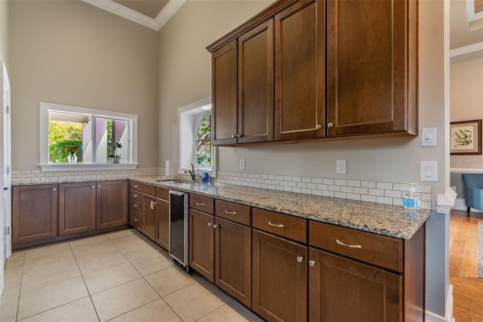 11329 RAVINIA PARK BLVD