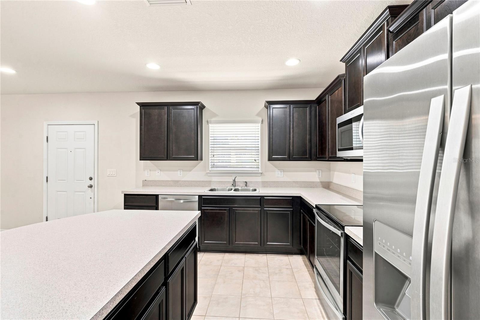 4824 CHATTERTON WAY