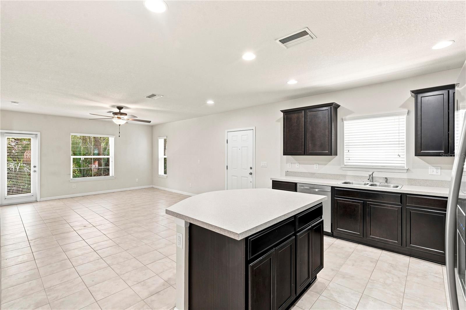 4824 CHATTERTON WAY