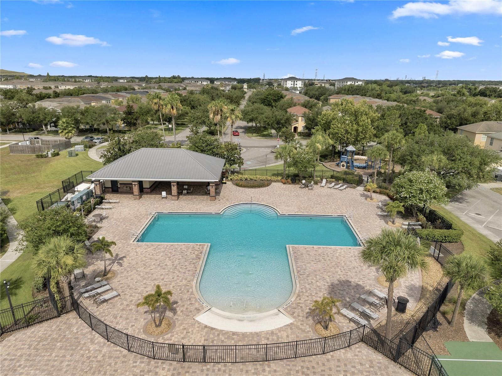 4824 CHATTERTON WAY