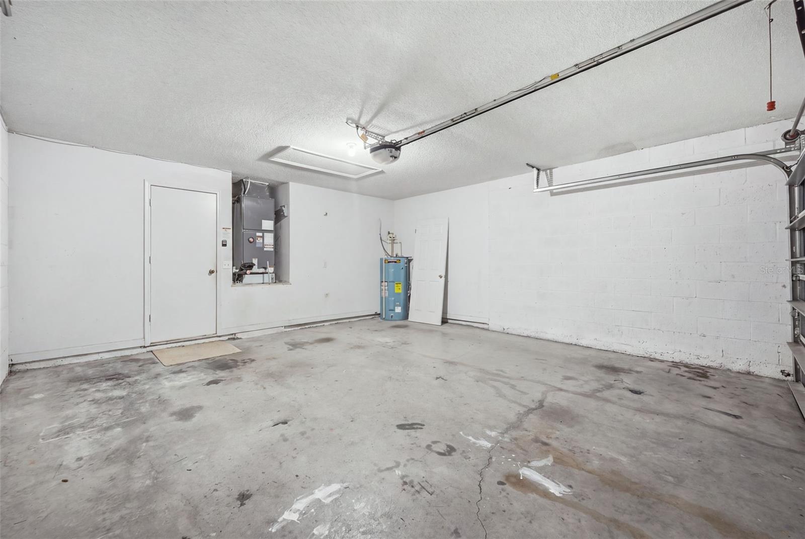 10412 FLY FISHING ST