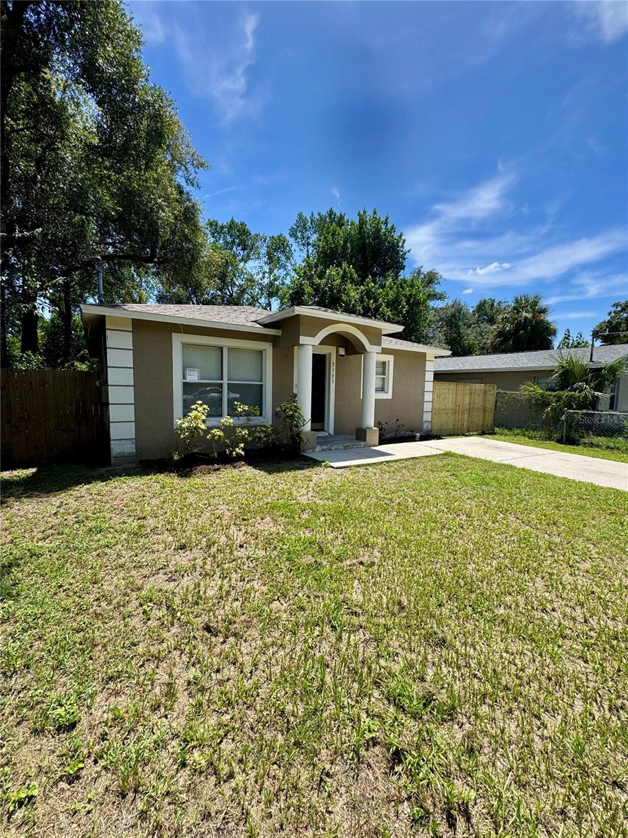 3305 E 38th Ave, Tampa