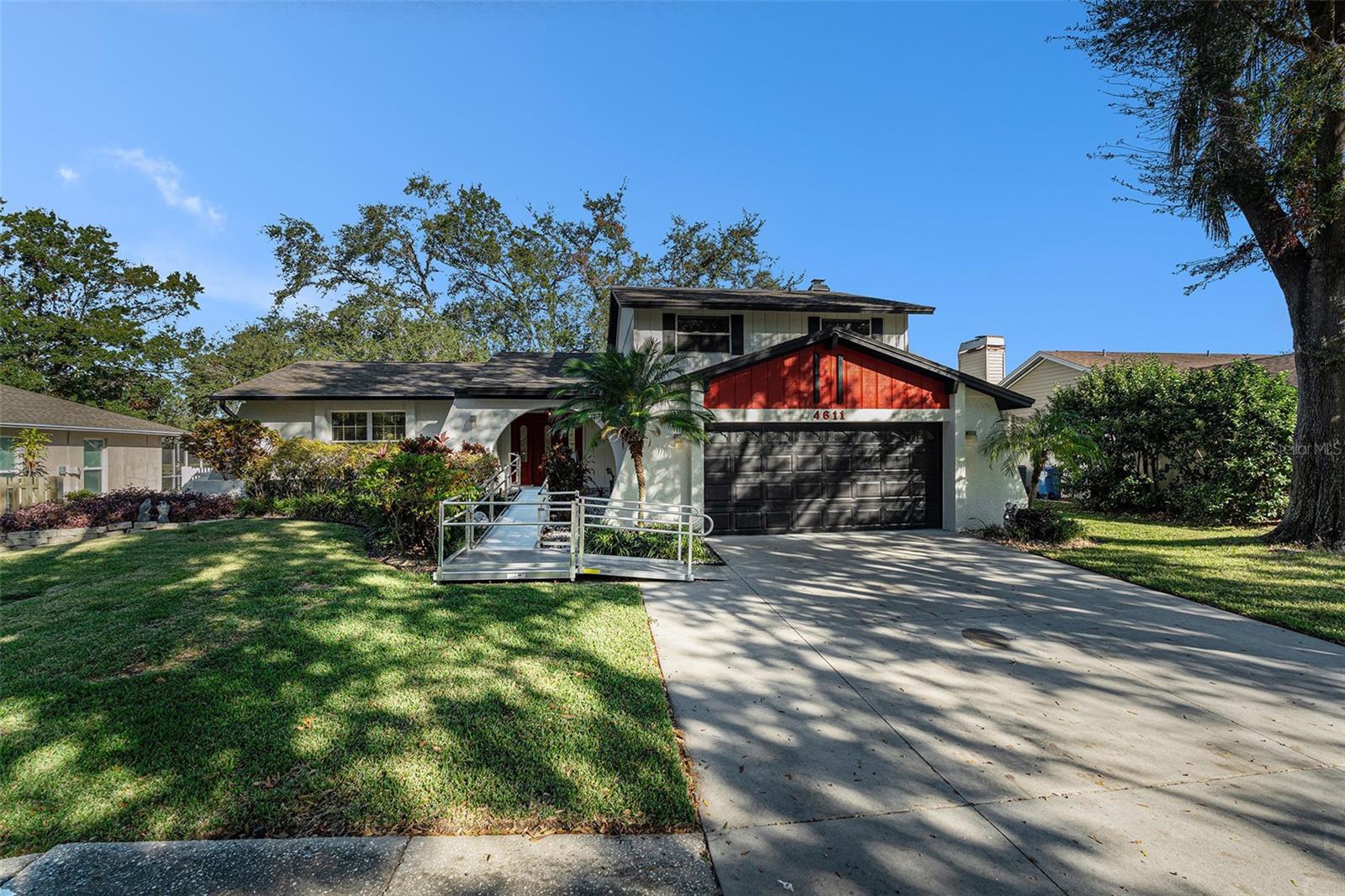 4611 LANDSCAPE DR