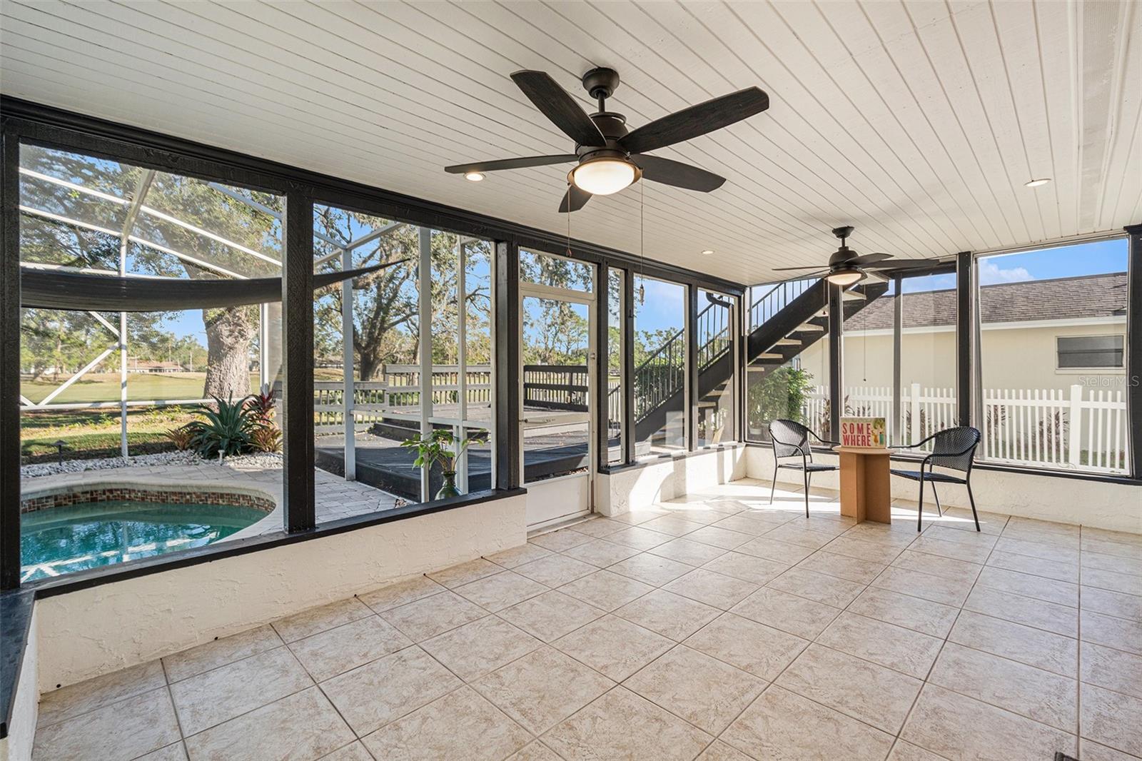 4611 LANDSCAPE DR