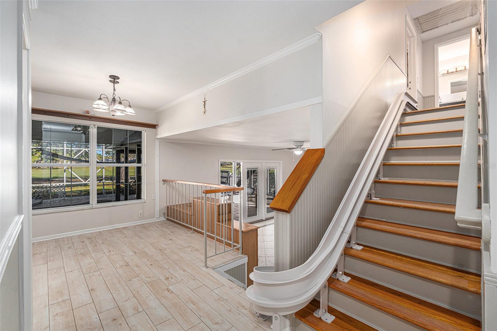 4611 LANDSCAPE DR