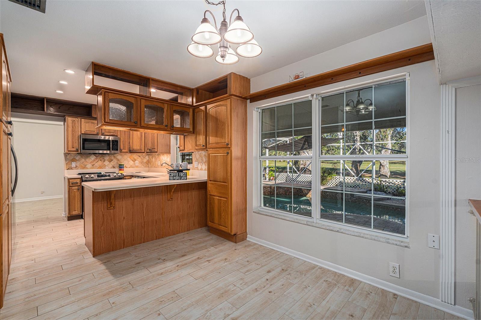 4611 LANDSCAPE DR