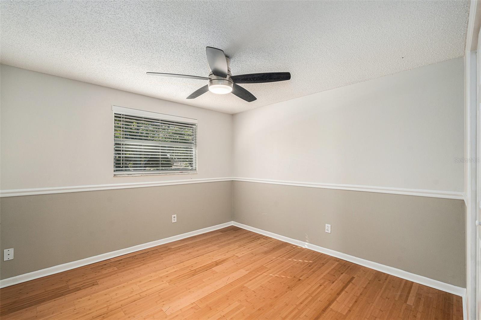 4611 LANDSCAPE DR
